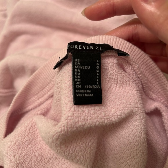 Forever 21 Large Cropped Sweater - Picture 3 of 5